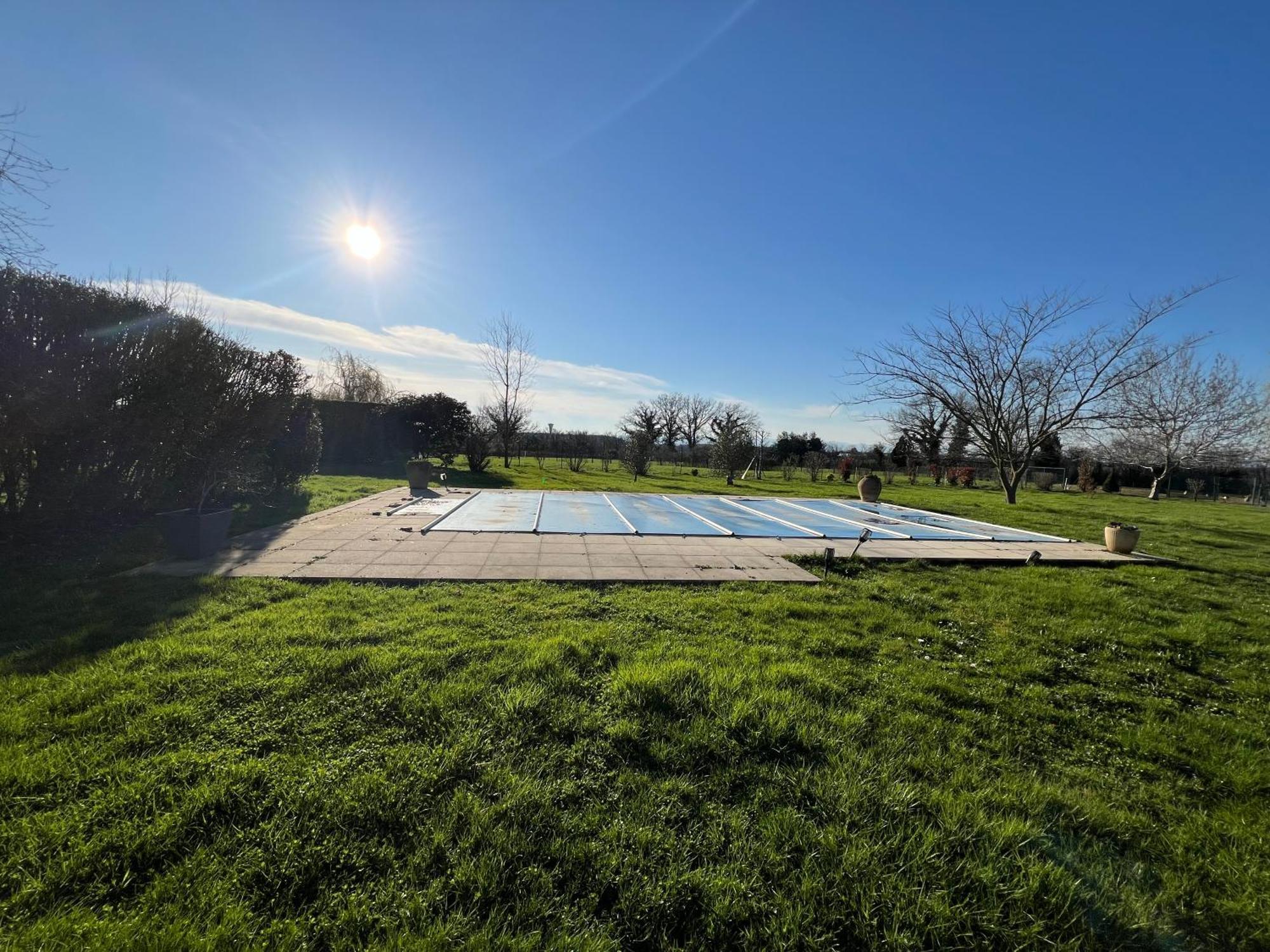 Chez Paul Villa Saint-Jean-de-Thurigneux ภายนอก รูปภาพ