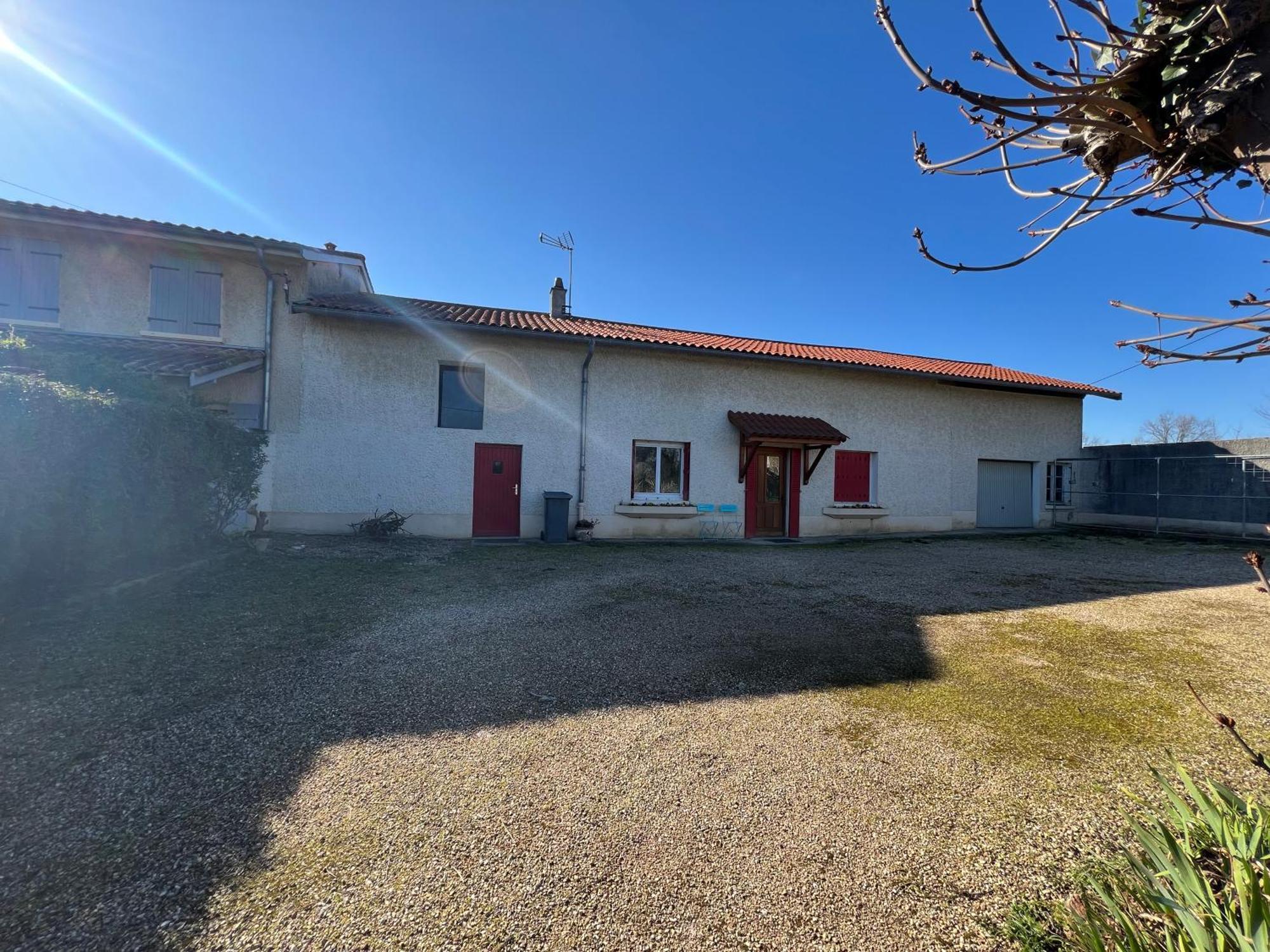 Chez Paul Villa Saint-Jean-de-Thurigneux ภายนอก รูปภาพ