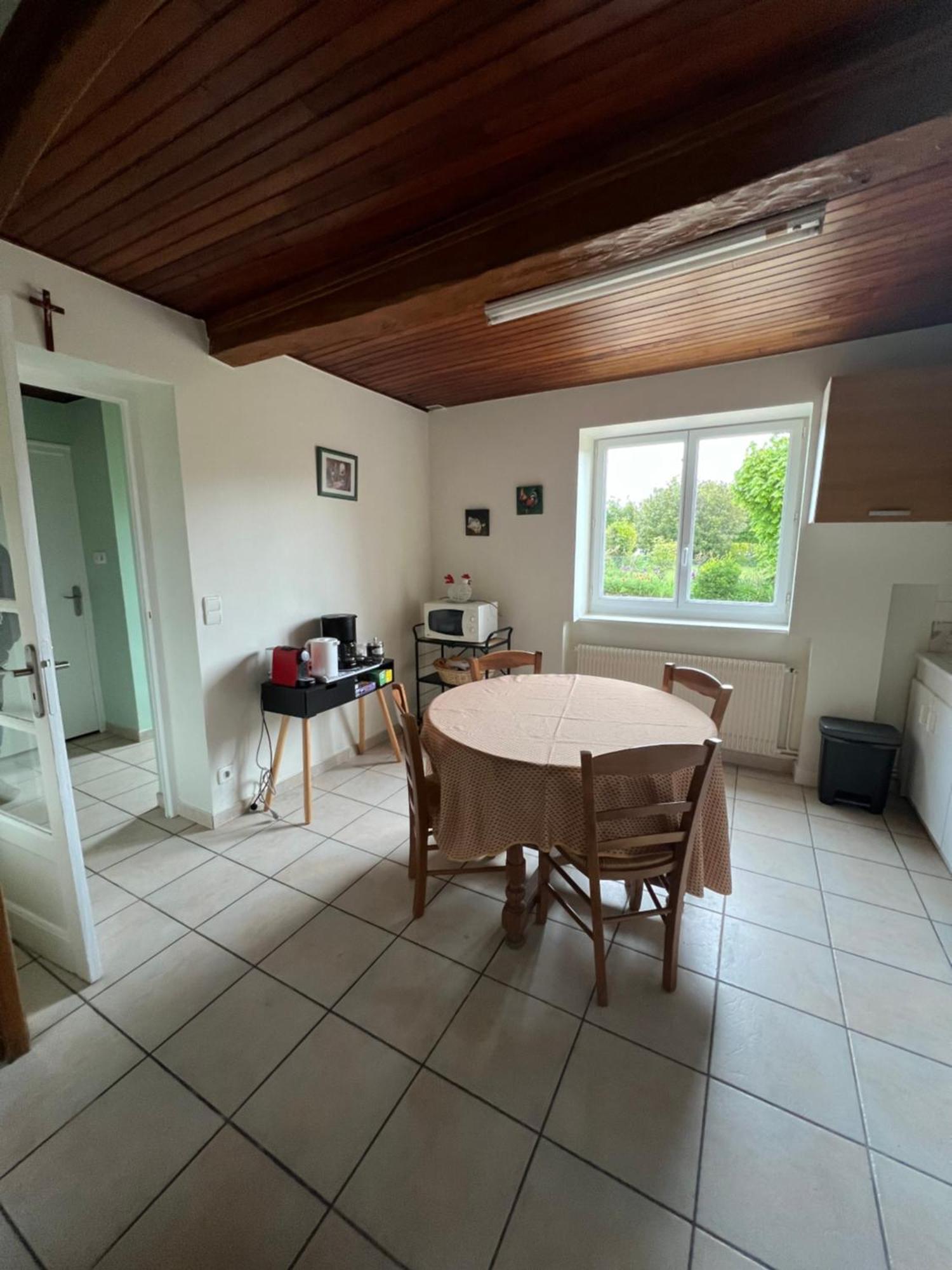 Chez Paul Villa Saint-Jean-de-Thurigneux ภายนอก รูปภาพ